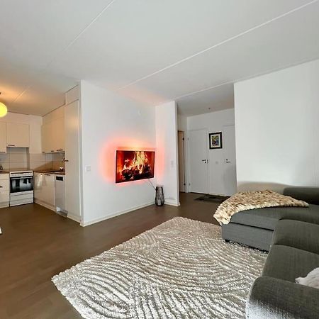 Spacious City Center Apt - Sauna - Self Check In Rovaniemi Exteriör bild