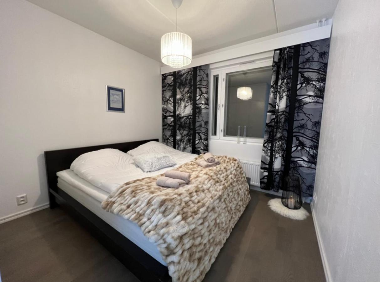 Spacious City Center Apt - Sauna - Self Check In Rovaniemi Exteriör bild